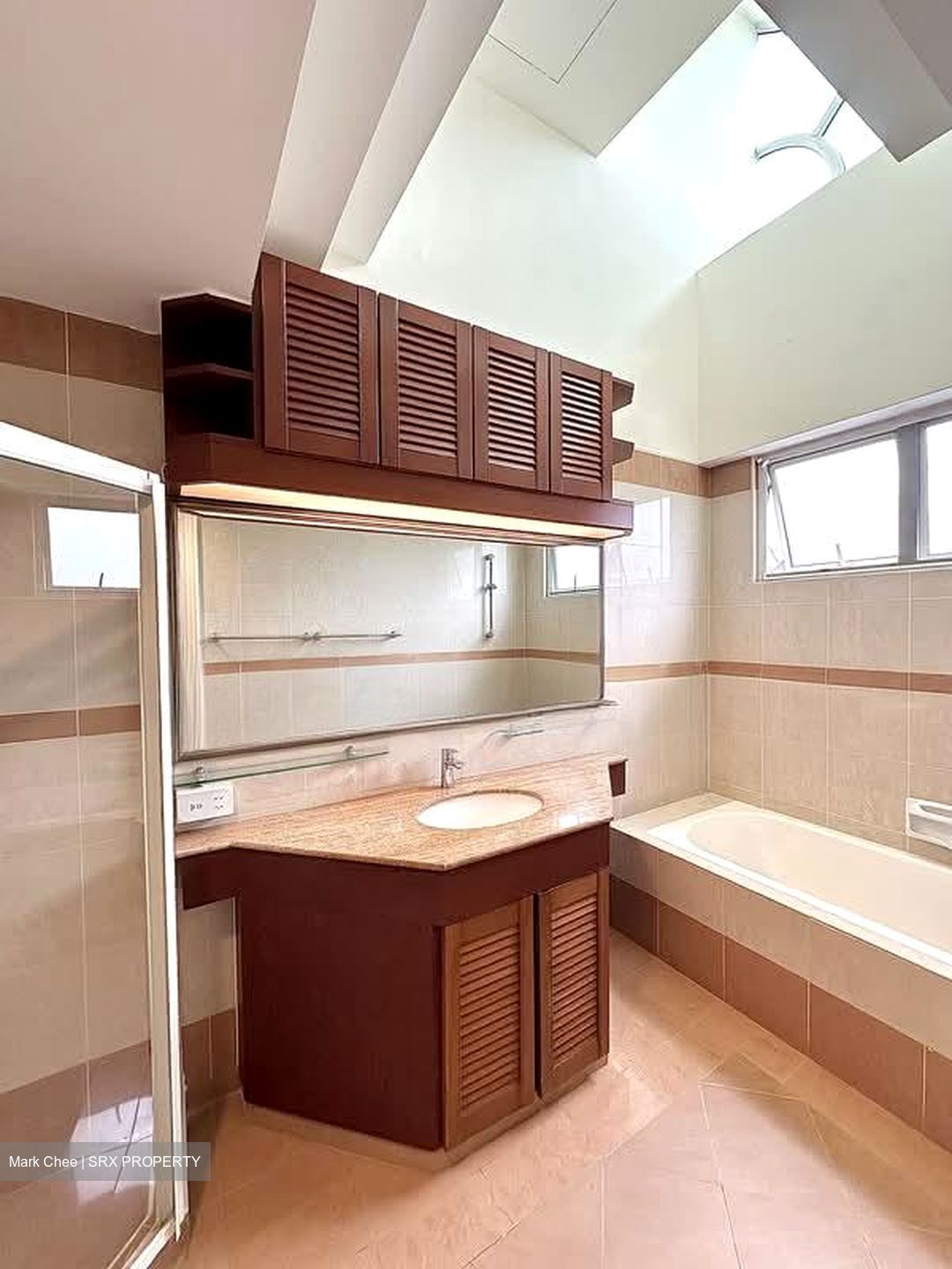 Changi South Avenue 1 (D16), Terrace #552698521